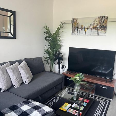 Luxurious Short Stay Flat In Milton Keynes Esterno foto