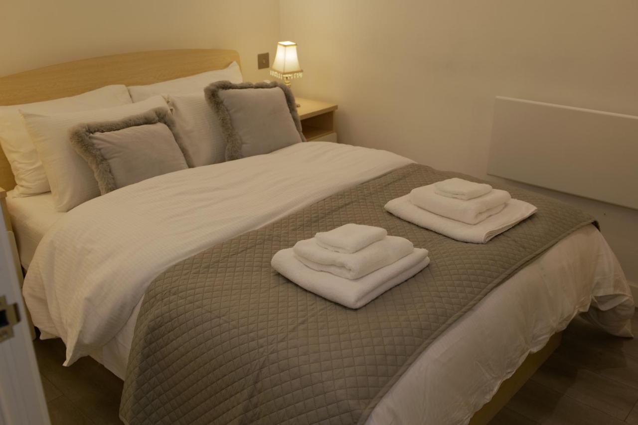 Luxurious Short Stay Flat In Milton Keynes Esterno foto