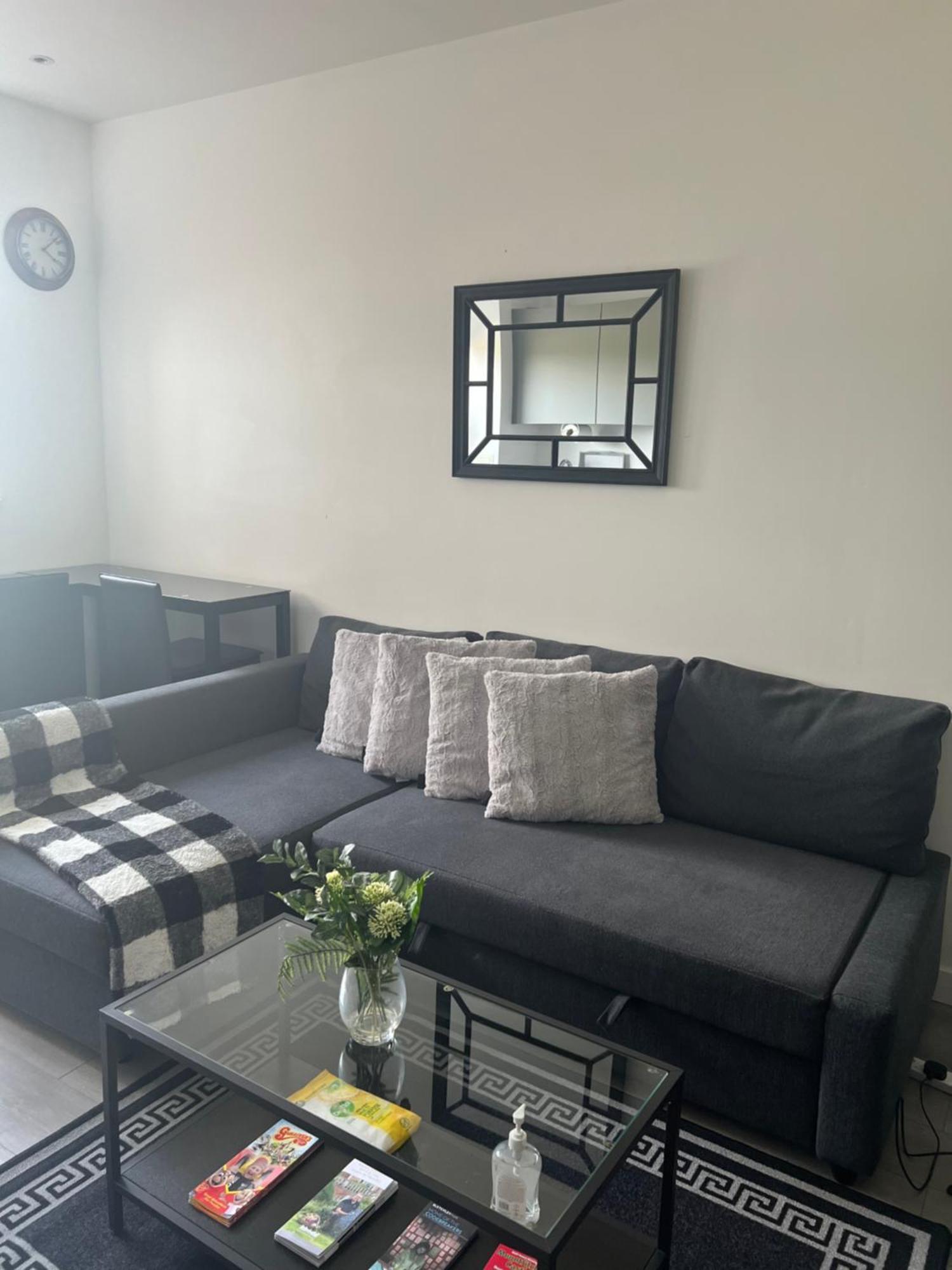 Luxurious Short Stay Flat In Milton Keynes Esterno foto